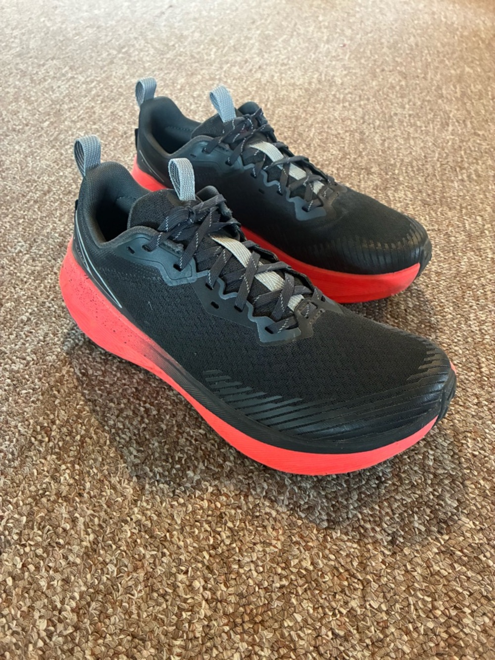 Altra Experience Wild 2